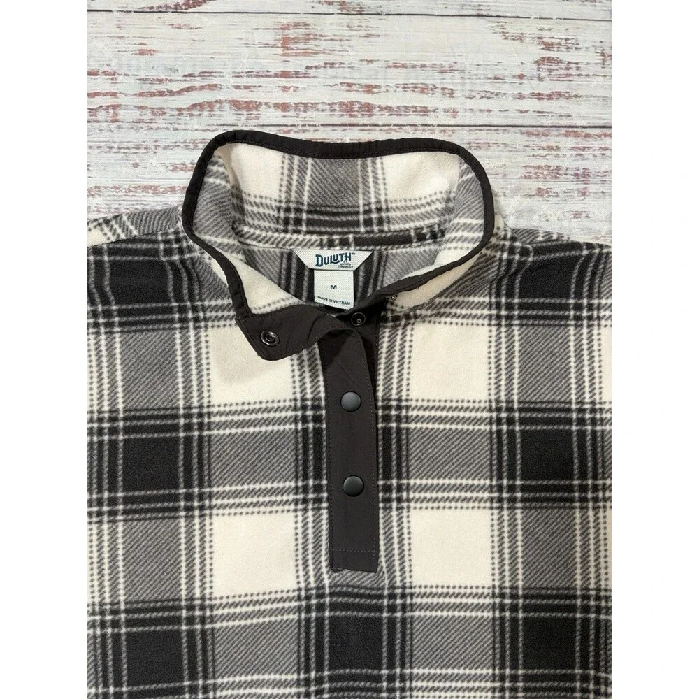 Duluth Sweater Womens Medium DrkGry Plaid Pullover Fleece Pockets Casual Outdoor - Picture 4 of 10